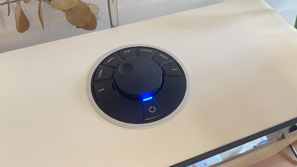 Internet radio: Ruark R2 Mk4