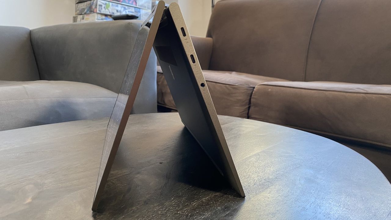 Lenovo Yoga 7i