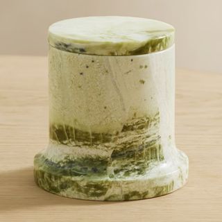 Sicilian Thyme and Apple Marble Scented Candle, 250g