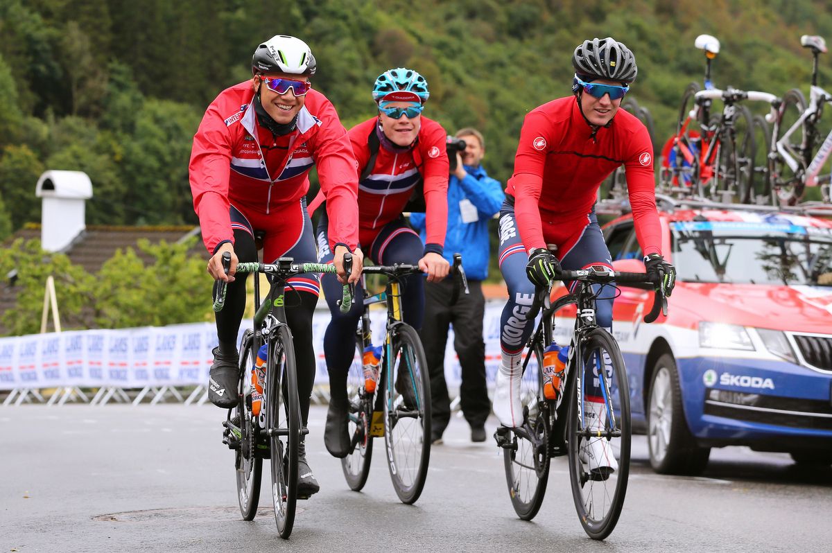 Edvald Boasson Hagen laughing on the training ride