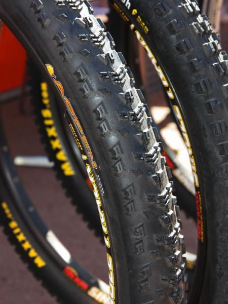 The new Maxxis Aspen tread pairs a fast-rolling low-profile center with aggressive side knobs.