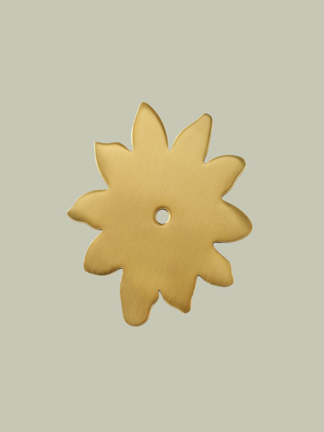 MG&amp;amp;Co., Aged Brass Flower Backplate
