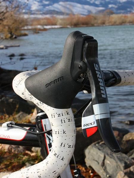 Anthony uses a complete SRAM Red group on his Jamis Supernova.