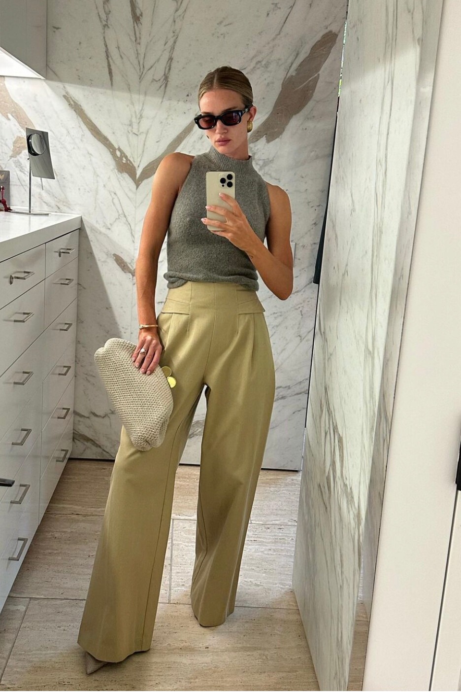 Rosie Huntington-Whiteley Clothing