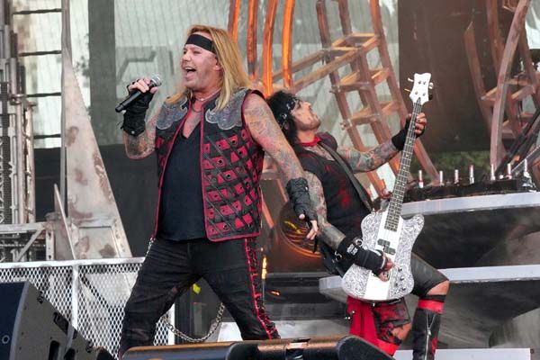 Motley Crue onstage in Atlanta