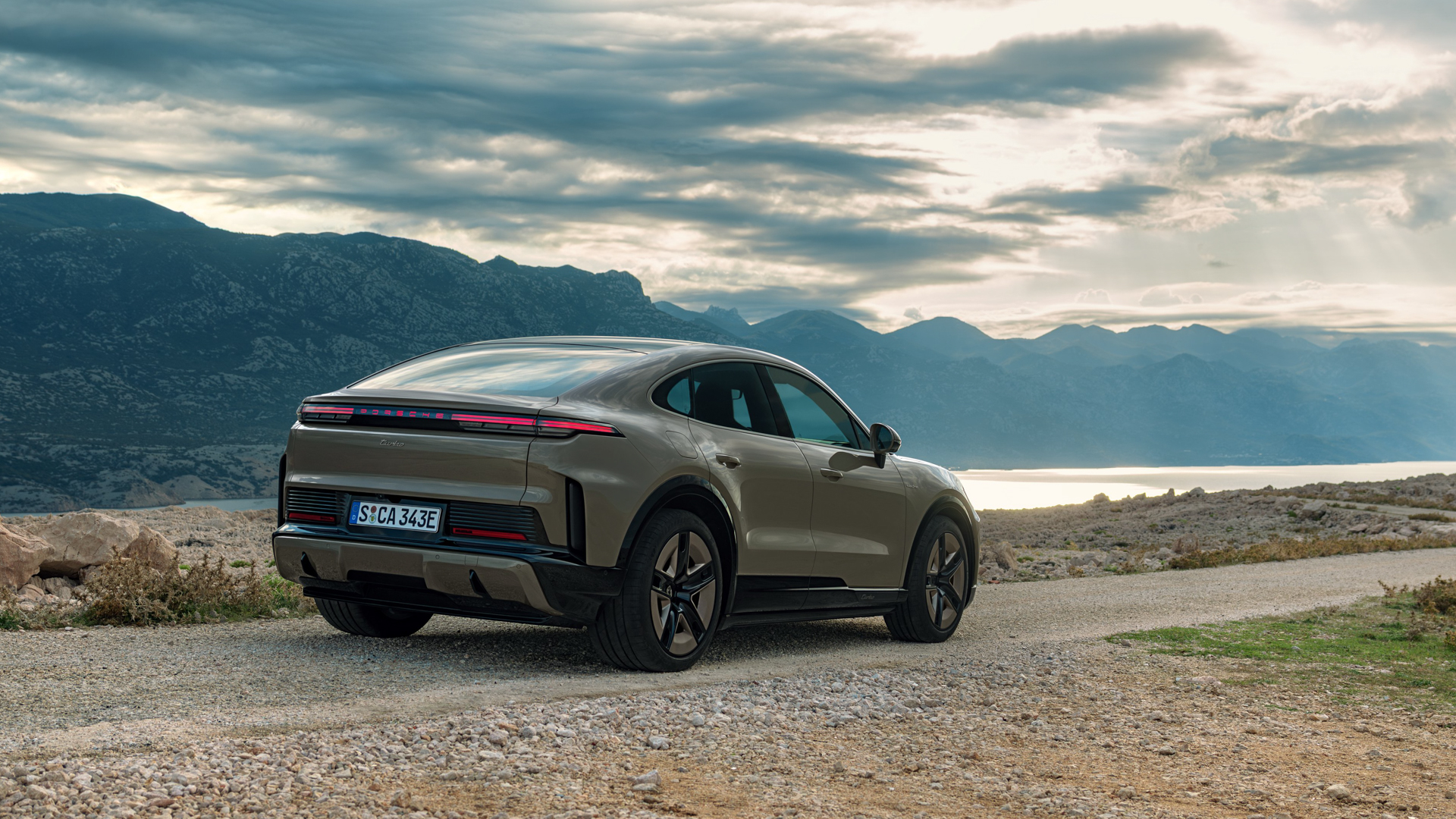 Porsche Cayenne Coup&amp;eacute; Electric