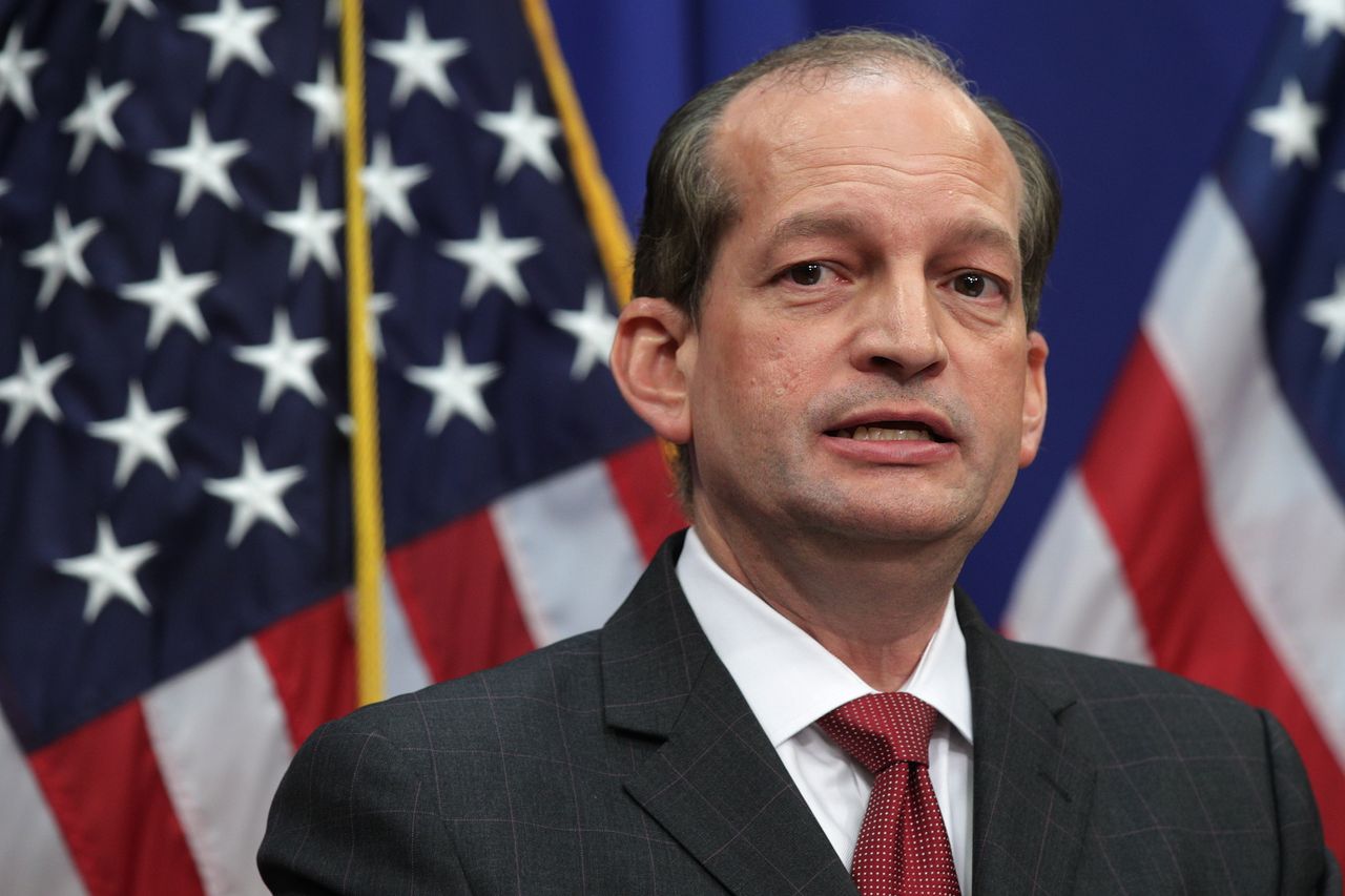 Alex Acosta.