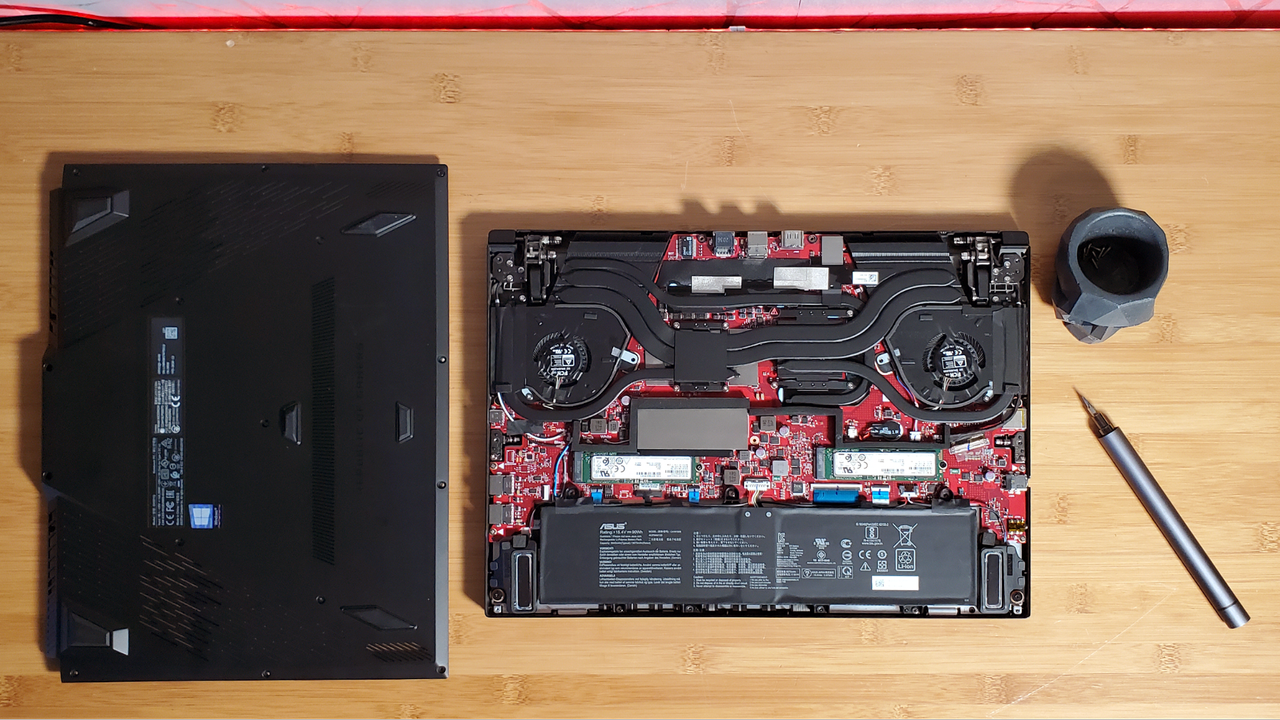 Asus ROG Zephyrus Duo 15 SE GX551