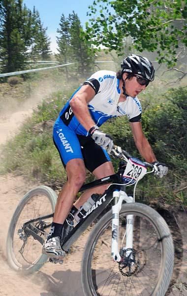 Adam Craig (Giant) leads the race.