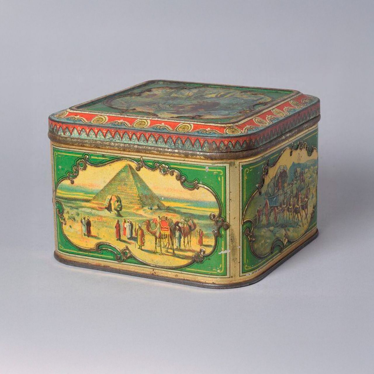 V&amp;A Storehouse objects