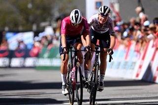 Tour de Romandie Féminin: Demi Vollering pips teammate Kopecky to victory on stage 2 summit finish