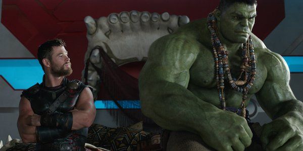 Thor and Hulk speaking in Ragnarok