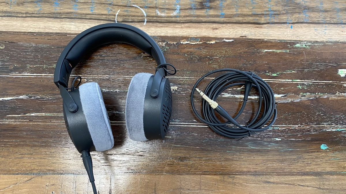 Beyerdynamic DT 990 PRO Review: Open-Back Studio Headphones