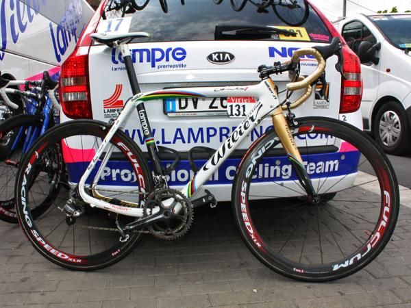 Lampre's Alessandro Ballan campaigned the 2009 on board Wilier's brand-new Cento 1 SL.