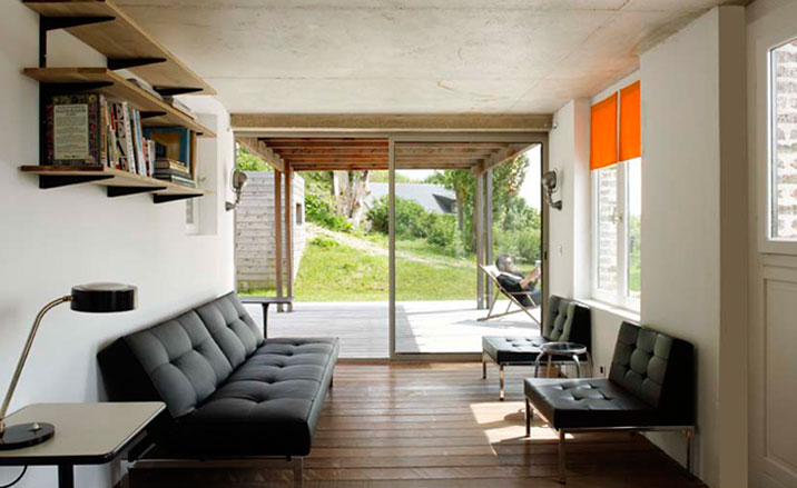 VW House by Franklin Azzi