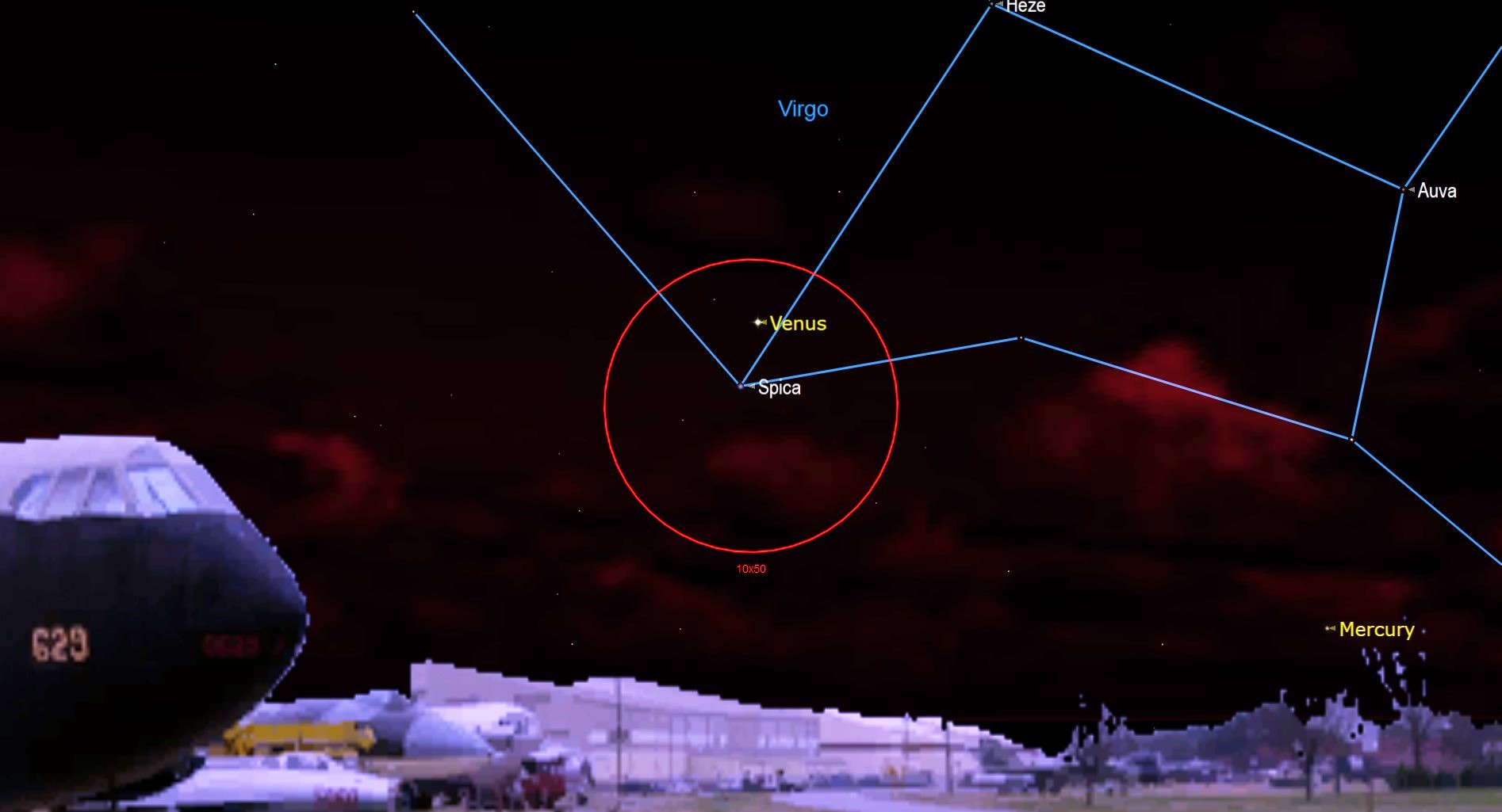 septiembre de 2021 Cielo nocturno Venus brilla sobre Spica