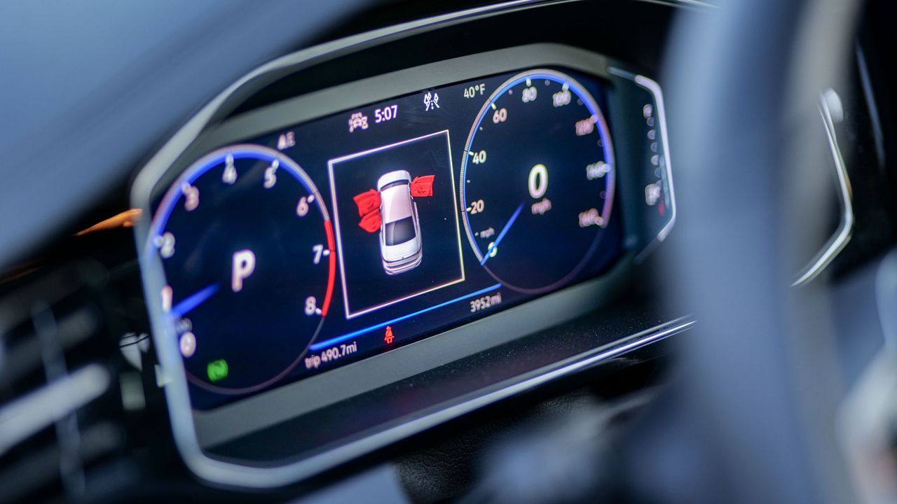 2025 Volkswagen Jetta GLI AutoBahn test drive.