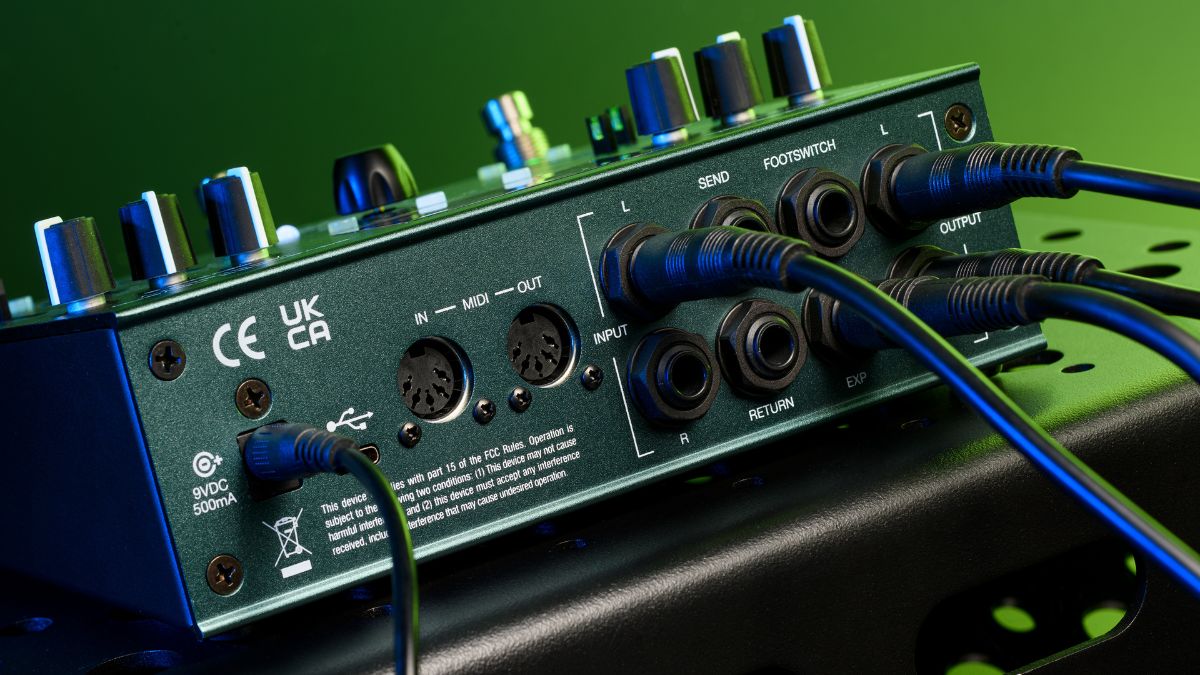 Electro-Harmonix Oceans Abyss