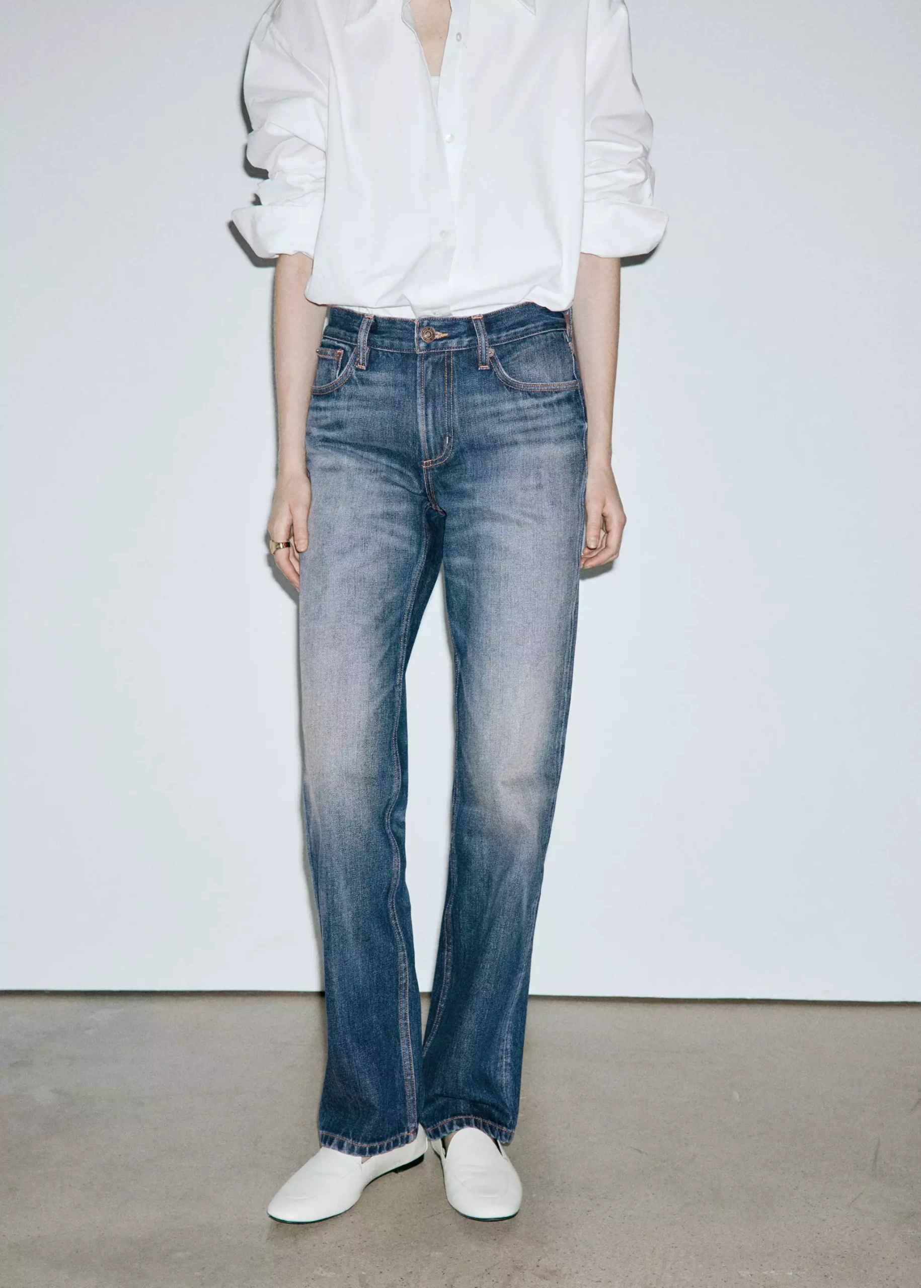 Mid-Rise Straight Jeans - Women | Mango Usa