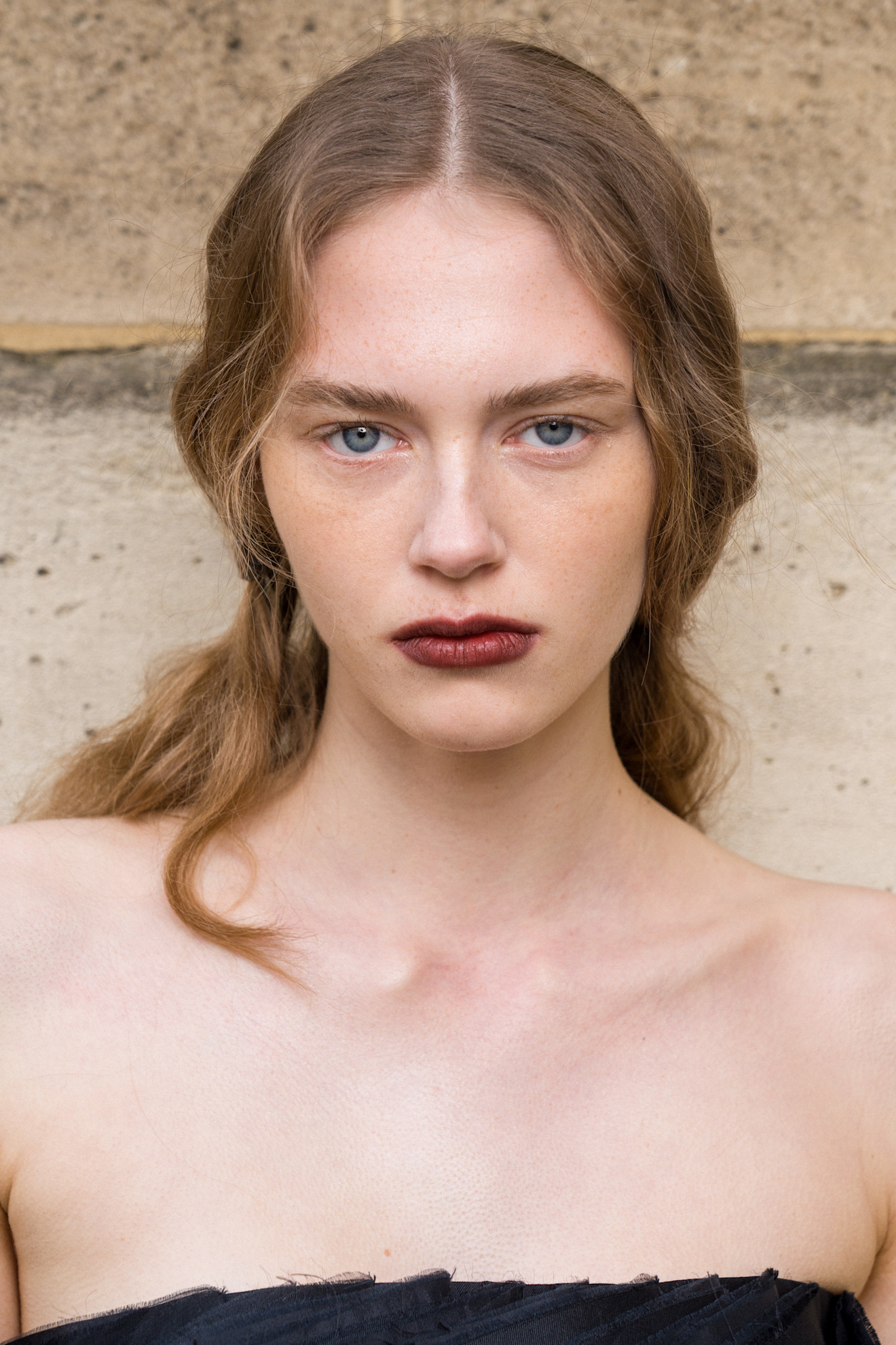 Carven AW26 Beauty Look