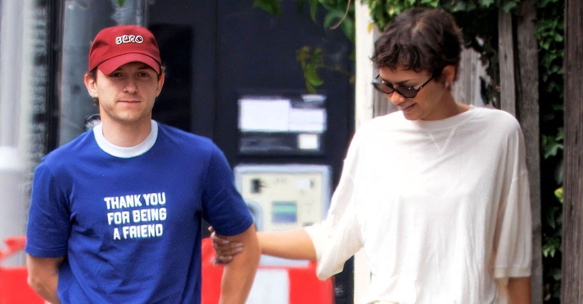Zendaya and Tom Debut Their New Wedding Rings Zendaya and Tom Debut Their New Wedding Rings