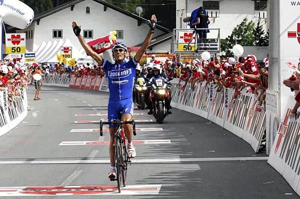 Alessandro Proni (Quickstep-Innergetic) wins.