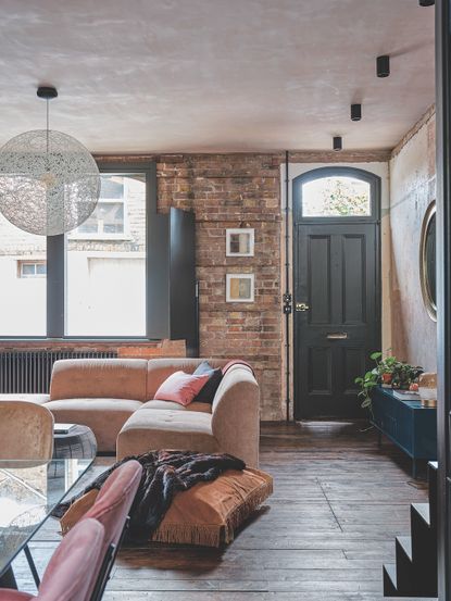 Sectional Sofa Ideas That Show Why This Seating Style Works | Livingetc