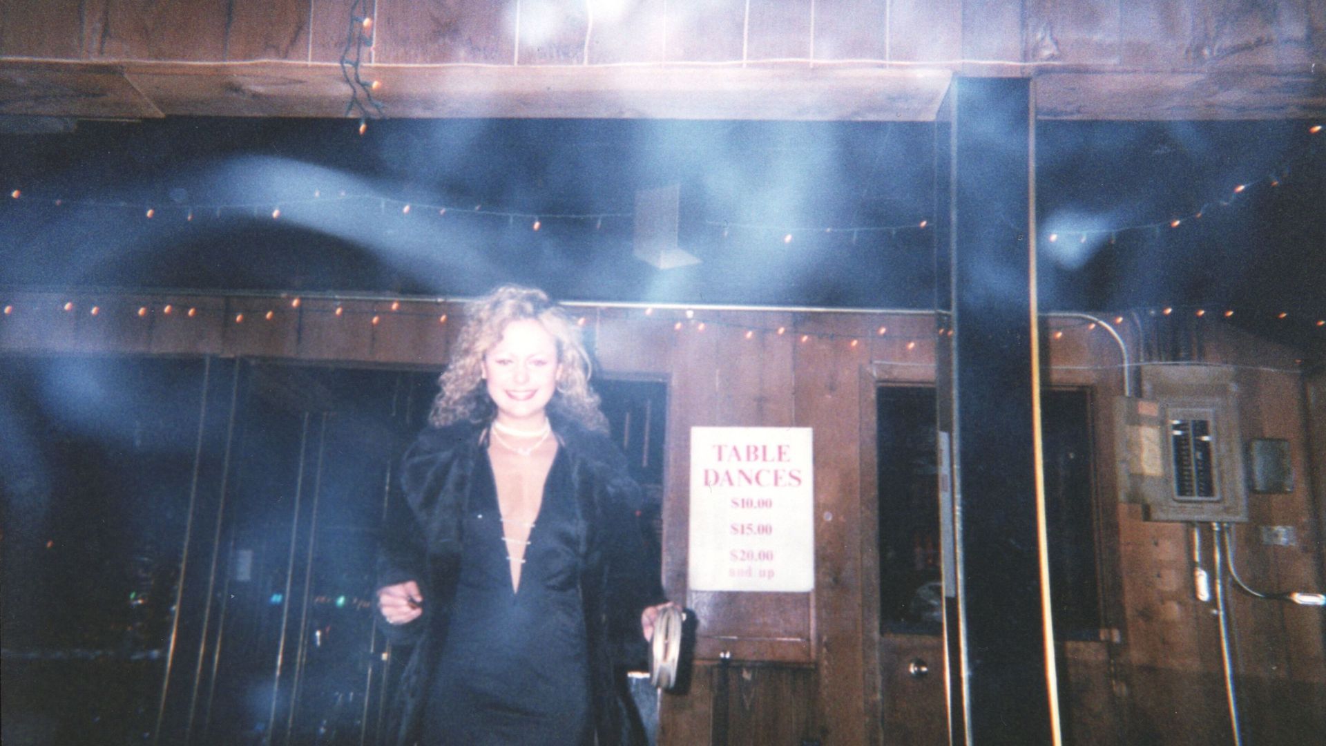 Reflection, Smoke, Glass,