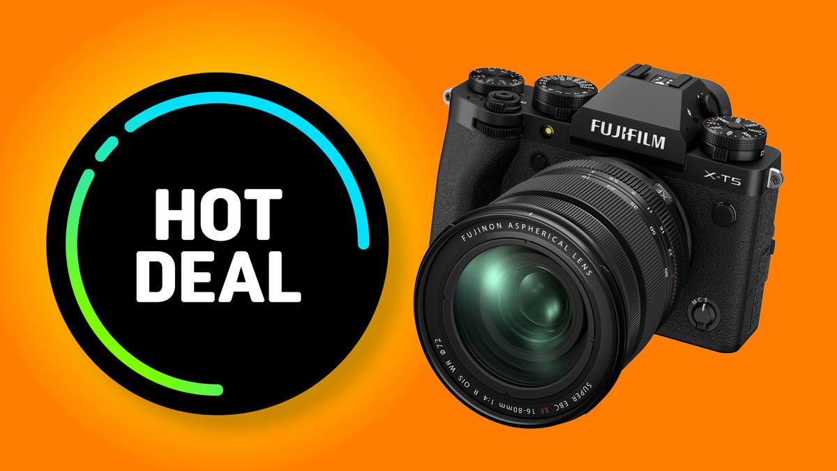 Fujifilm X-T5 deal