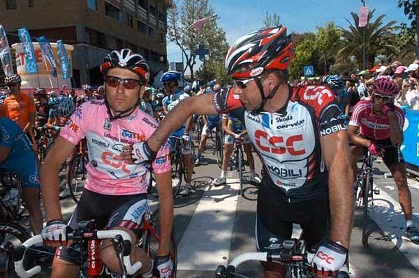 He's got a big heart, this one. Giovanni Lombardi checks to see if Ivan Basso has the heart of a lion - he found it to be even bigger.