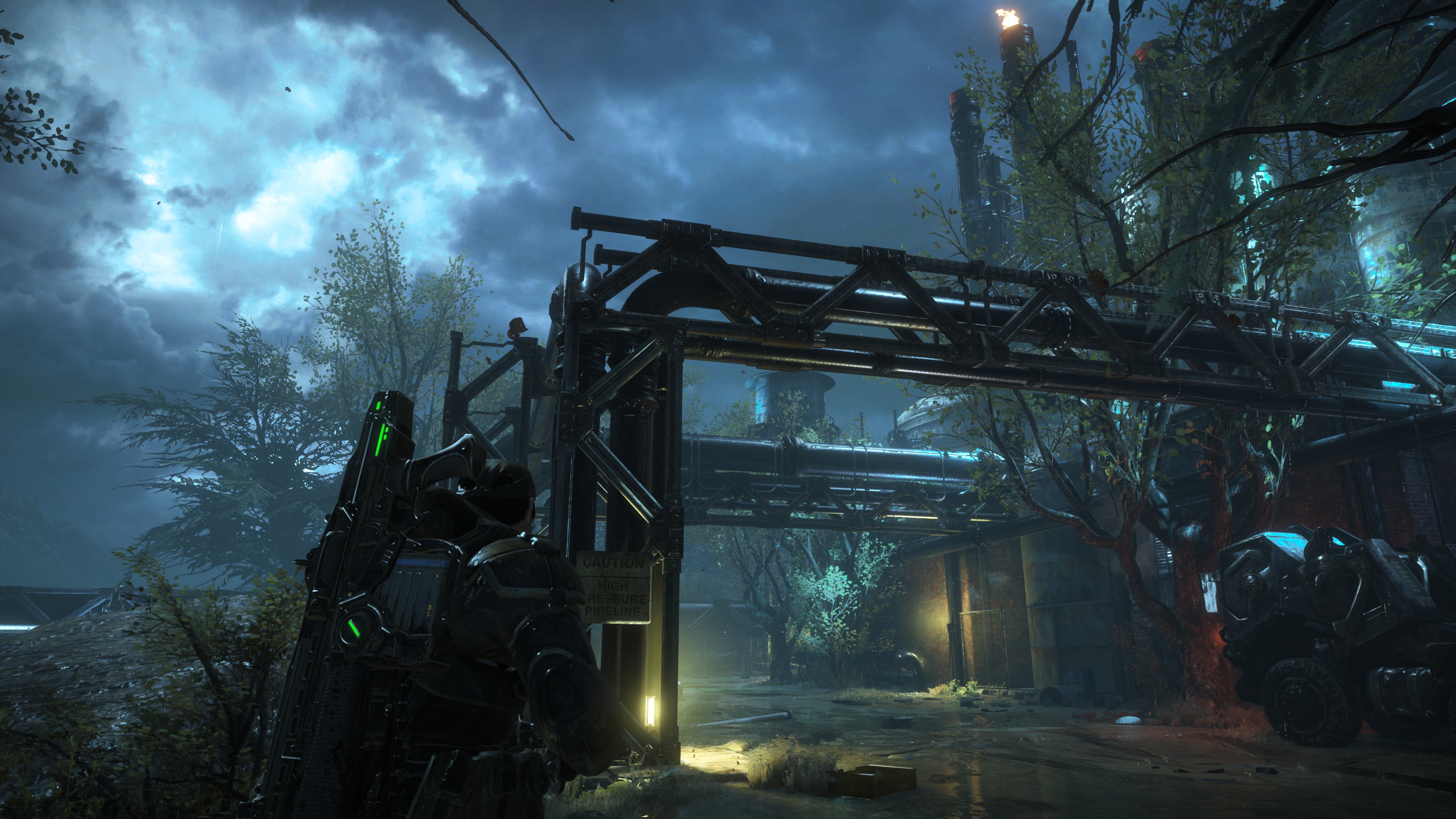 Marcus looking at the night sky in Gears of War: Reloaded