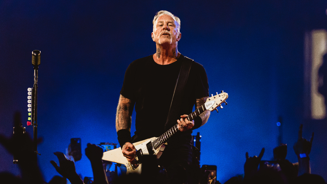 James Hetfield on stage