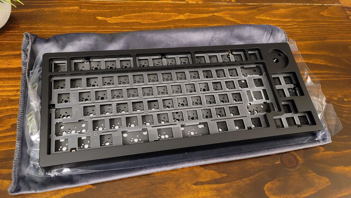 Wuque Studio Mammoth75 Review: The Porsche of Mechanical Keyboards ...