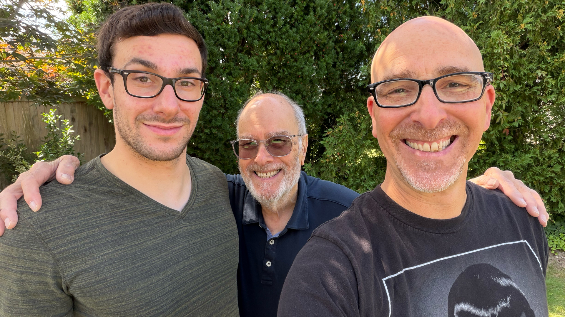 Apple iPhone 17 Pro REVIEW photo samples