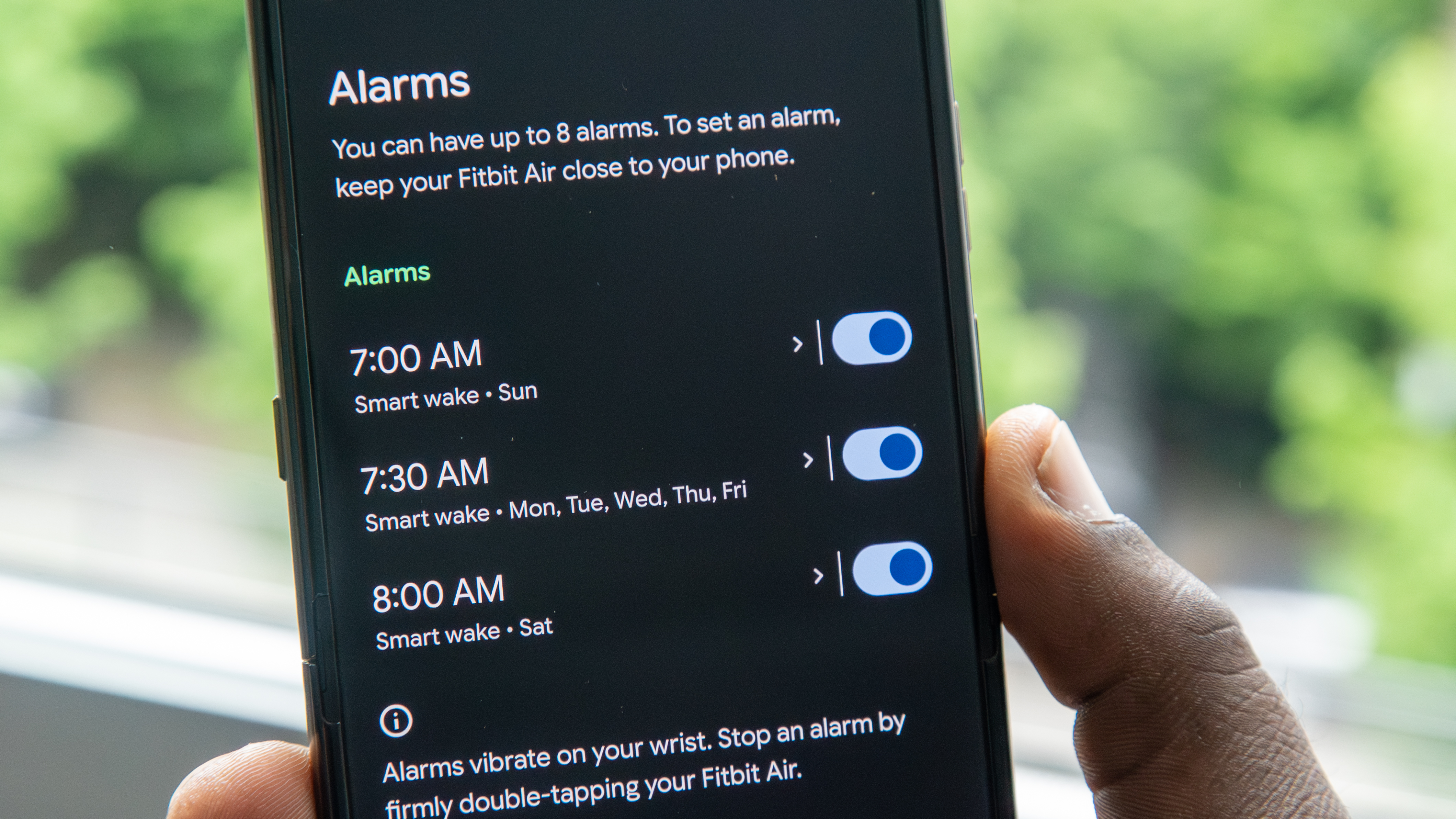 The Fitbit Air Smart wake alarms