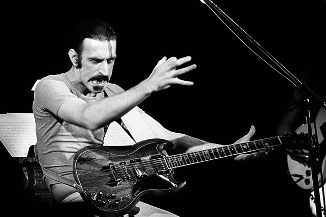 Dweezil Zappa Teaches Frank Zappa's Improvisation Techniques And Riffs ...