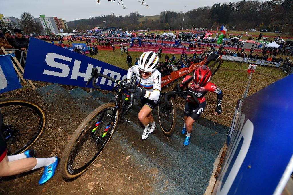 TABOR CZECH REPUBLIC NOVEMBER 14 LR Lucinda Brand of The Netherland and Team Baloise Trek Lions competes ahead of Annemarie Worst of The Netherlands and Team 777 during the 25th Tabor UCI CycloCross Worldcup 2021 Womens Elite CXWorldCup on November 14 2021 in Tabor Czech Republic Photo by Luc ClaessenGetty Images