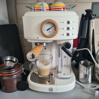 Swan Nordic One Touch Espresso Machine