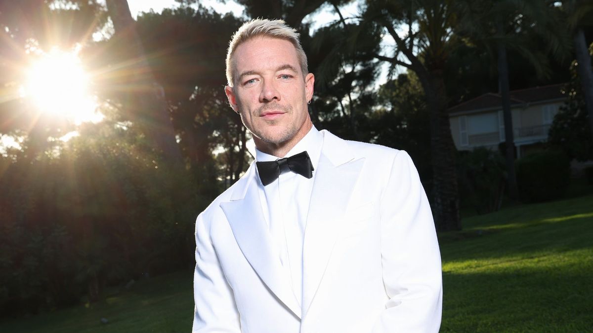 Diplo’s living room is the perfect combination of industrial and rustic charm |