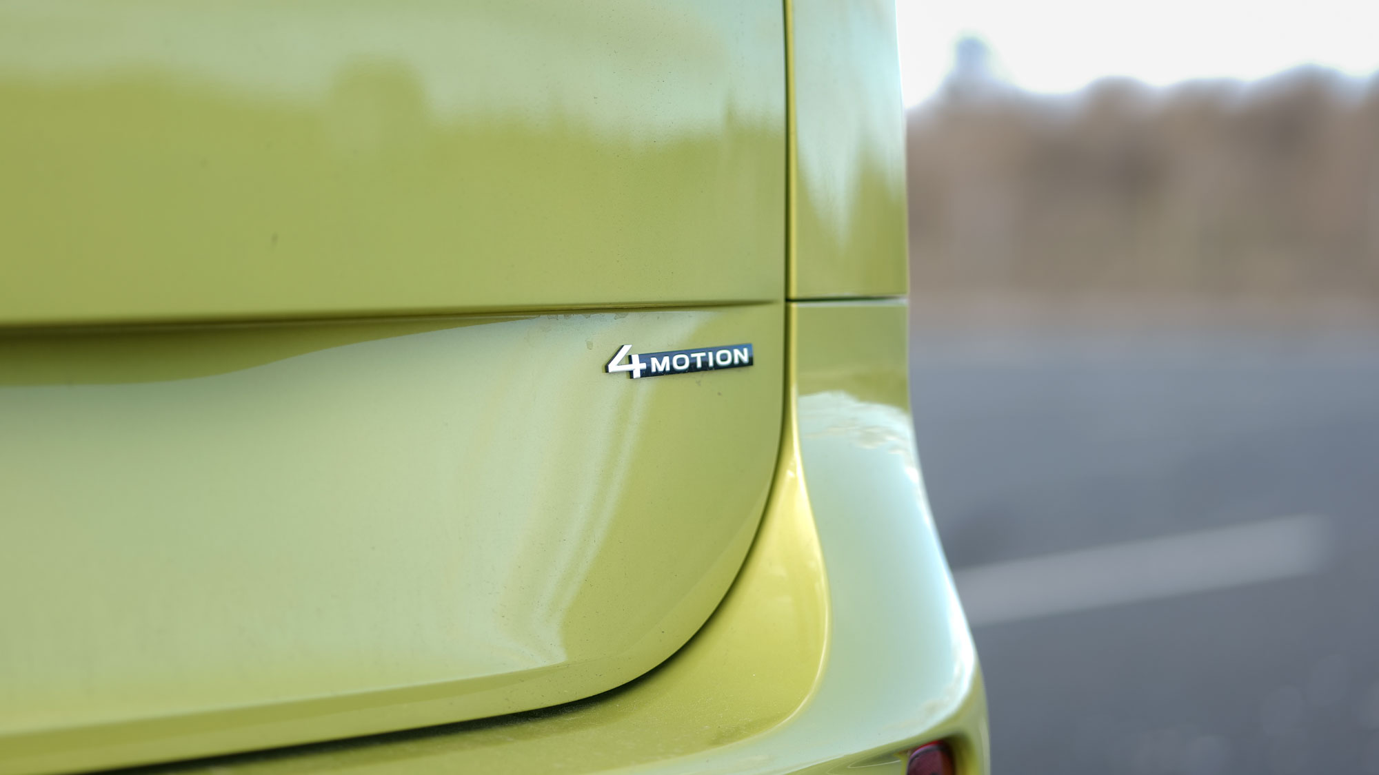 2025 Volkswagen ID. Buzz Pro S Plus 4MOTION test drive.