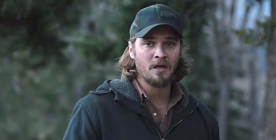 Luke Grimes as Kayce Dutton in Yellowstone Season 2 on Paramount Network