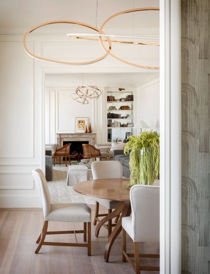 This Stunning San Francisco Apartment Dials Up The Glamour