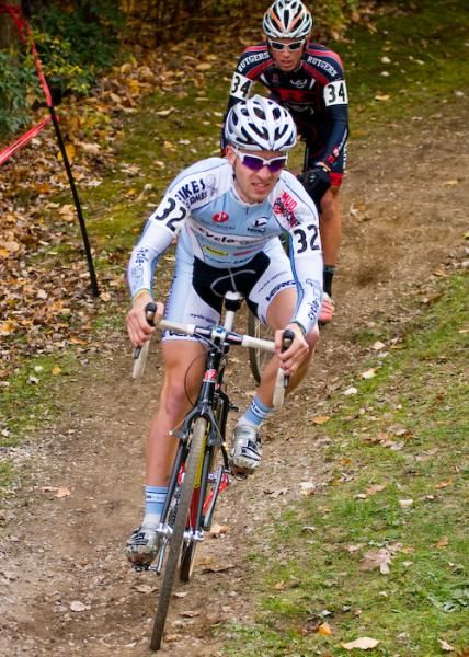 Shaun Adamson (Cycle-Smart) on the decent.