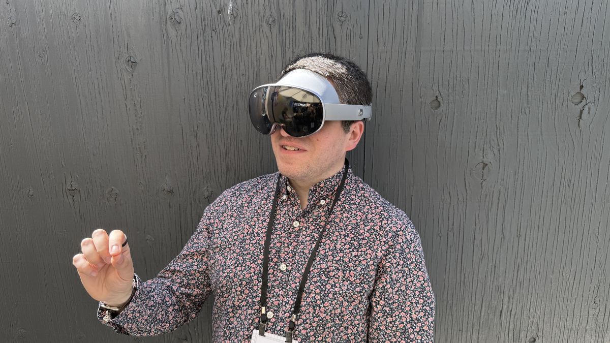 I finally tried Samsung's Project Moohan Android XR headset, and it was Google Gemini that stole the show