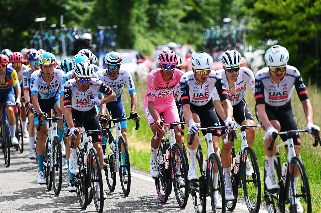 CASTELNOVO NE MONTI ITALY MAY 21 Isaac Del Toro of Mexico and Team UAE Team Emirates XRG Pink Leader Jersey competes during the 108th Giro dItalia 2025 Stage 11 a 186km stage from Viareggio to Castelnovo ne Monti 715m UCIWT on May 21 2025 in Castelnovo ne Monti Italy Photo by Tim de WaeleGetty Images
