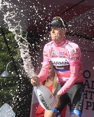 Champagne for Ryder Hesjedal (Garmin-Barracuda).