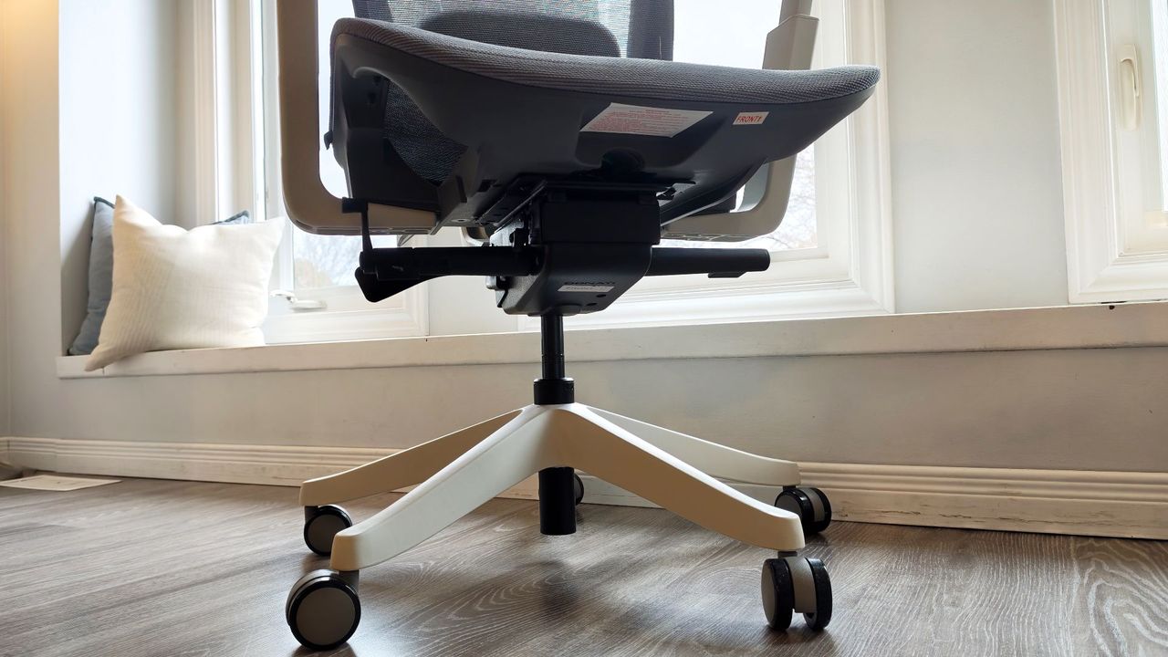 Autonomous ErgoChair Pro