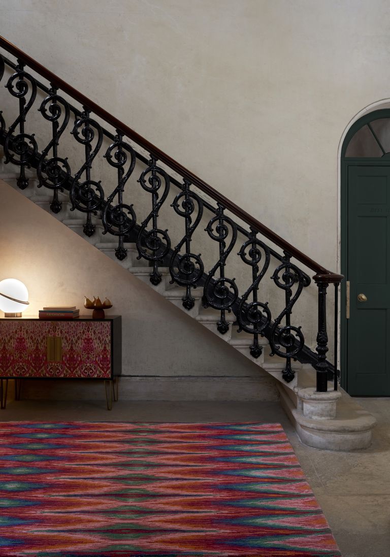5 ways to work the new zigzag trend, according to interior designers ...