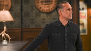 Maurice Benard as Sonny at a bar in General Hospital