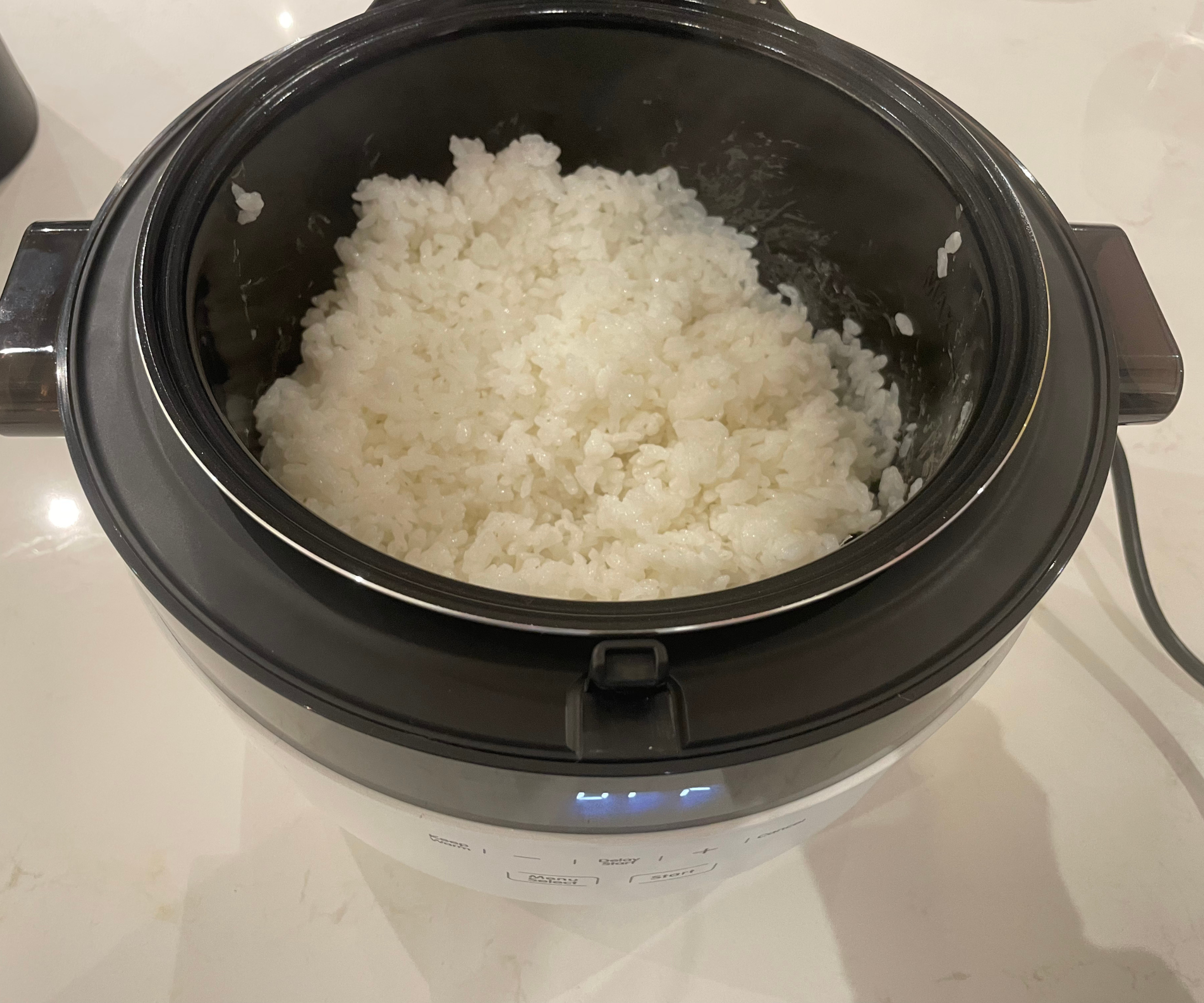 Instant Pot Rice & Multigrain Cooker making sushi rice